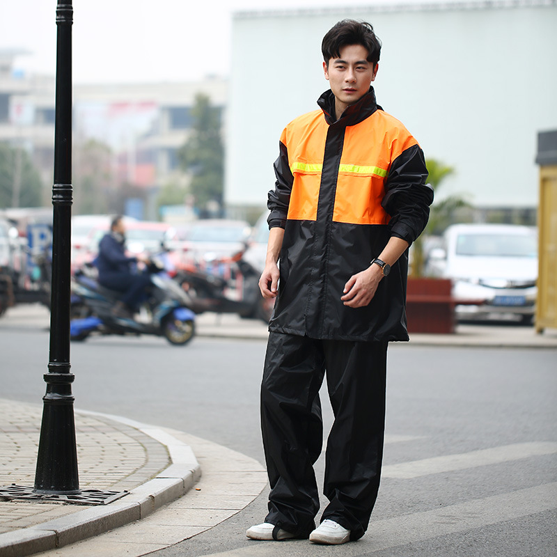 New creative and eye-catching warning raincoat set, fashionable reflective strip rain gear two-piece set, outdoor products wholesale