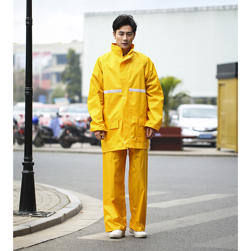 Adult two-piece fashionable raincoat with bright yellow reflective strips, hooded raincoat set, available for wholesale at street stalls and night markets