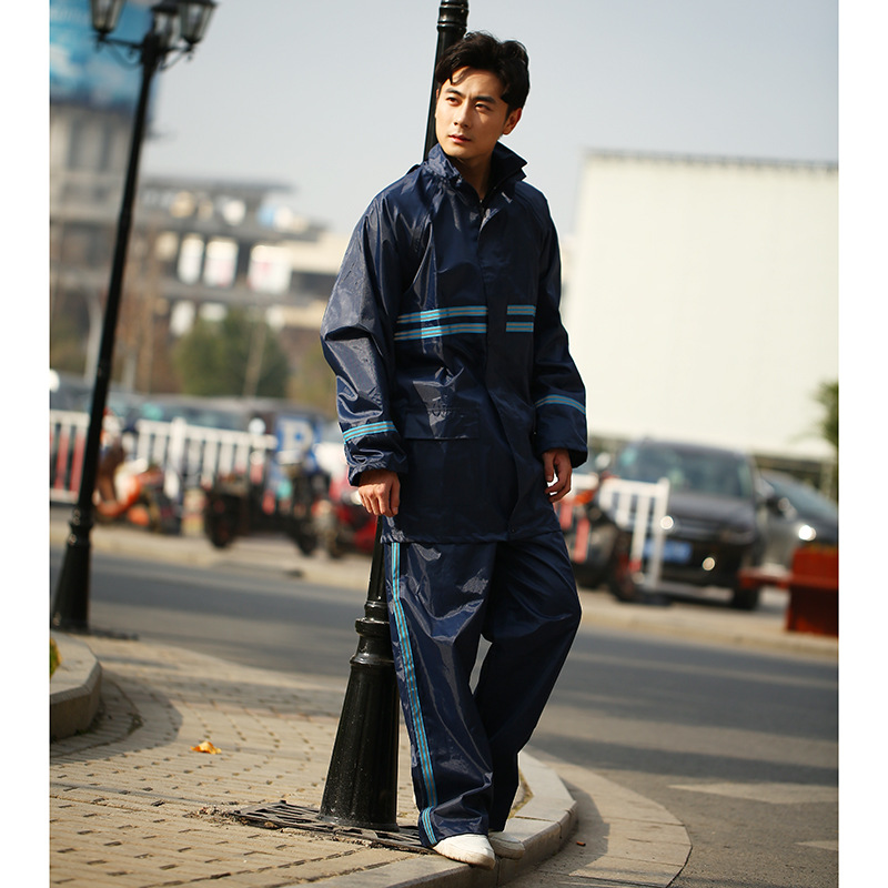 Aliexpress, an adult raincoat reflective strip, PVC raincoat split set manufacturer, custom wholesale of rain gear