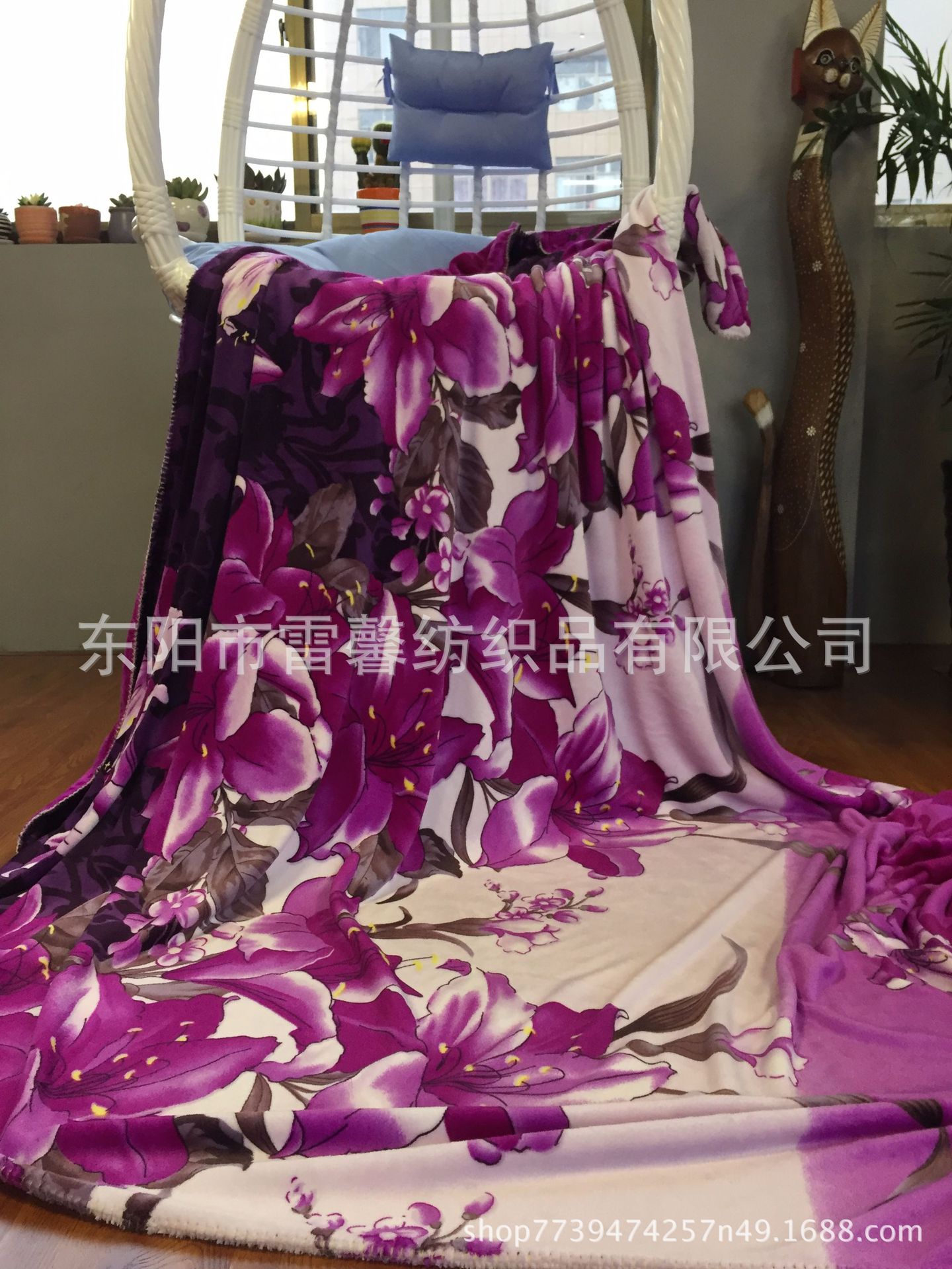 雷馨纺织 法莱绒超柔双层复合毯 法莱绒毛毯细节图