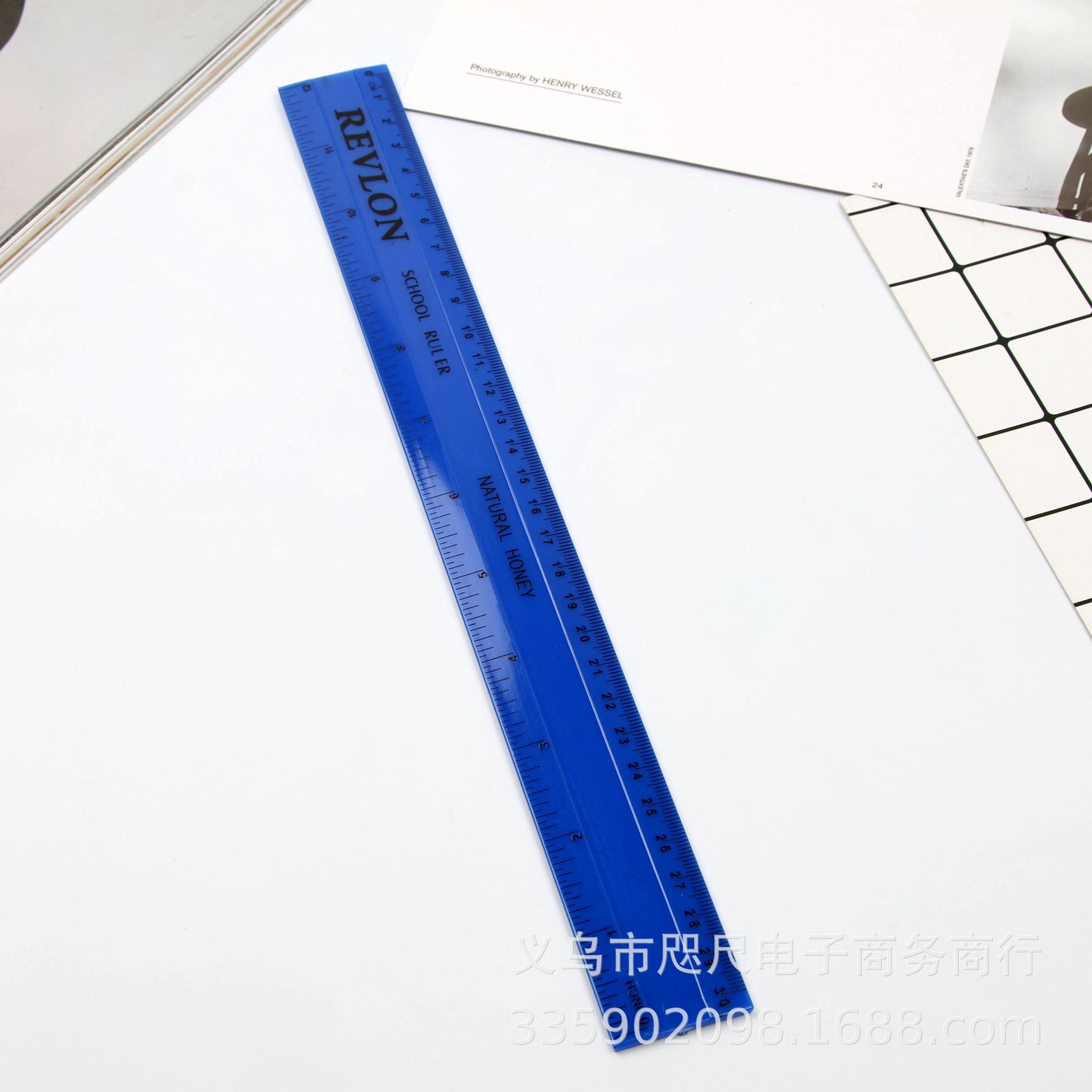 厂家直销多规格PVC塑料尺子定制 测量工具学生文具彩色塑料直尺30细节图