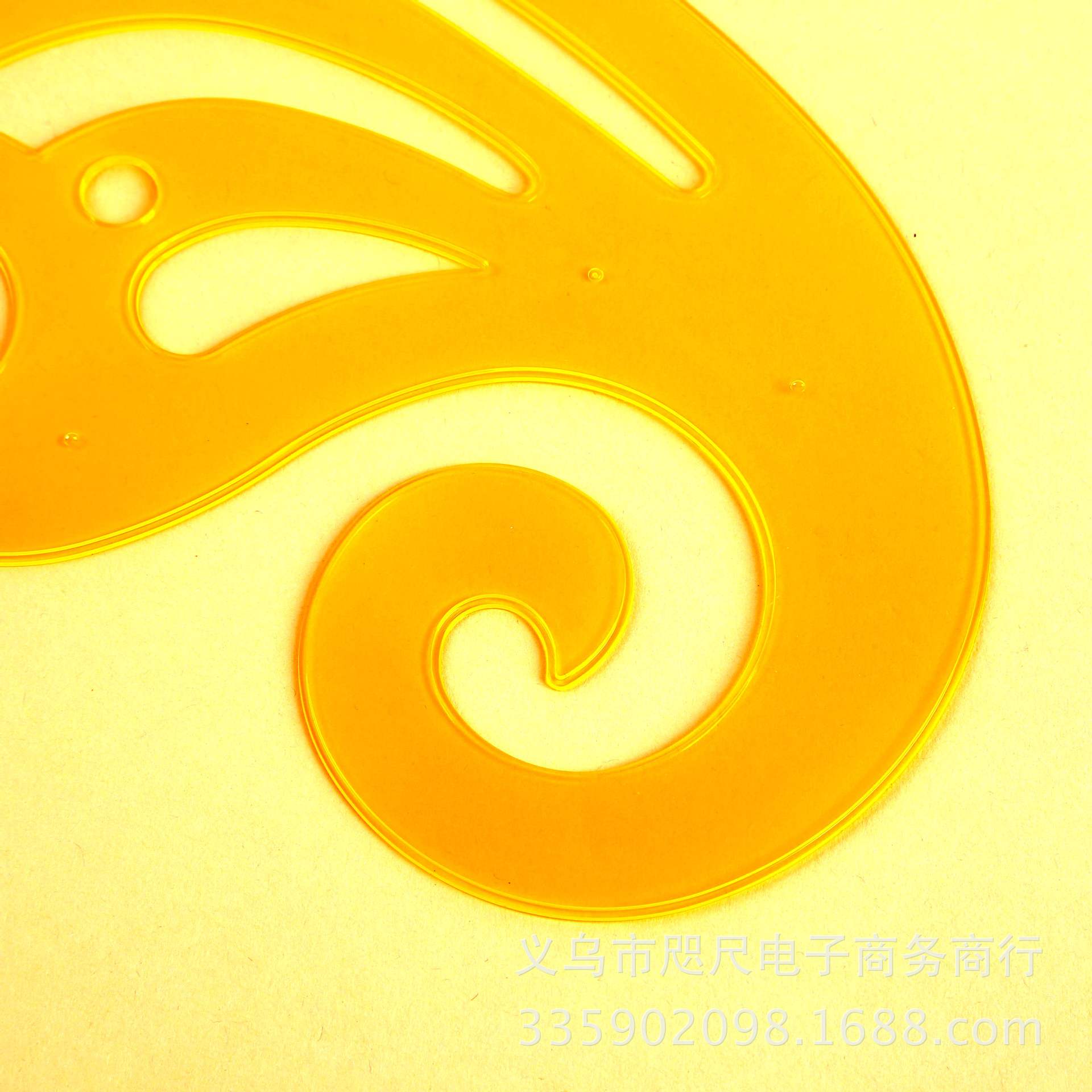 彬斌文具厂家直销漫画曲线尺 云形尺 有机曲线板30cm细节图