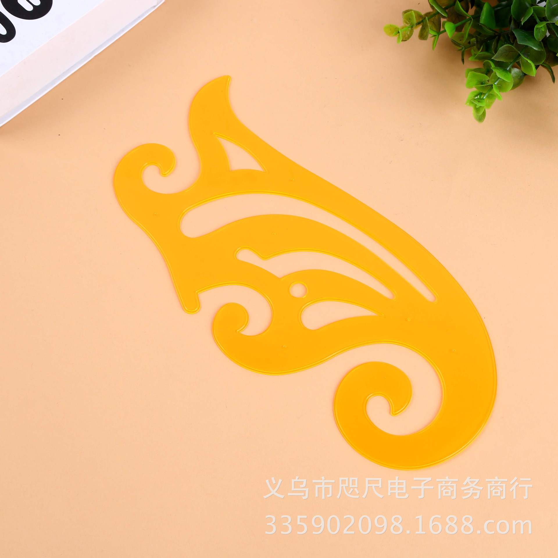 彬斌文具厂家直销漫画曲线尺 云形尺 有机曲线板30cm产品图