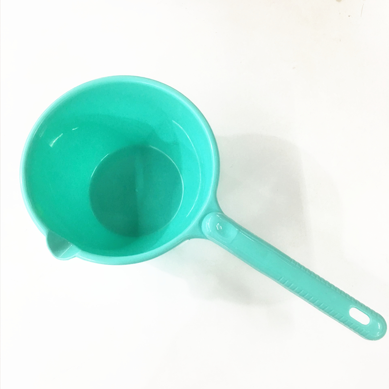Plastic ladle Household water ladle Cooking ladle Bath bath ladle hair bath ladle