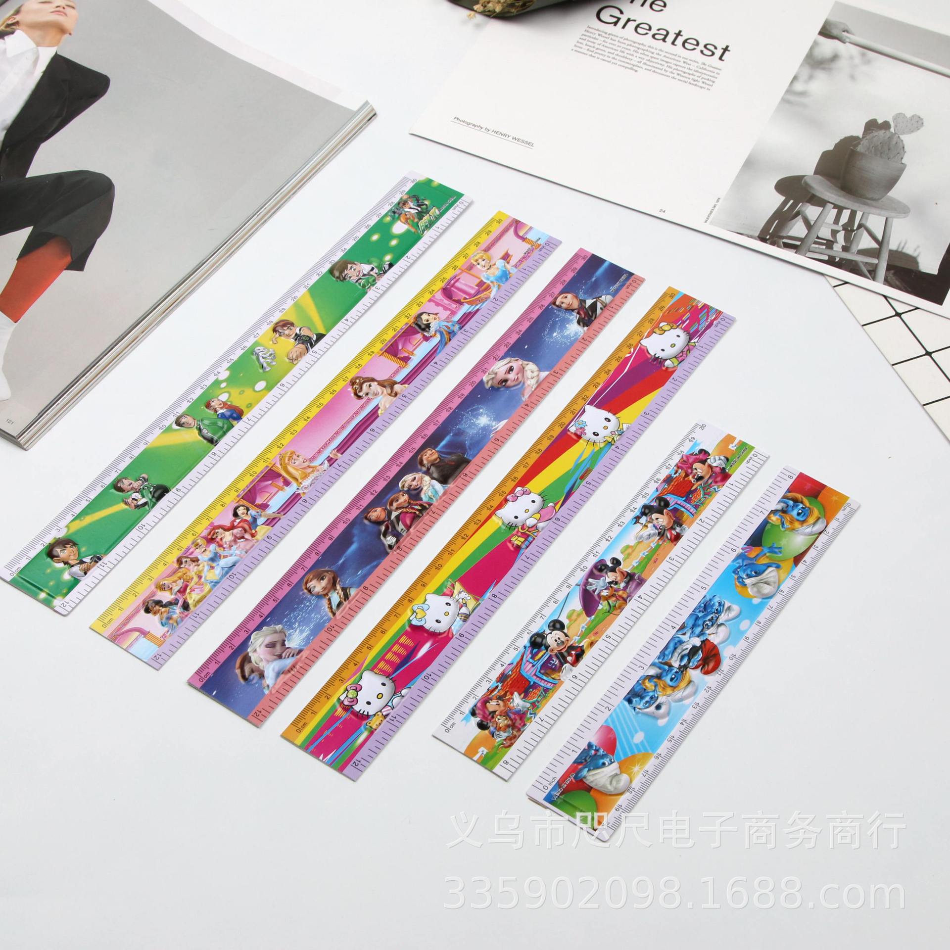 30厘米塑料尺子卡通尺子批发 学生塑料尺子 pvc直尺 学生奖品批发