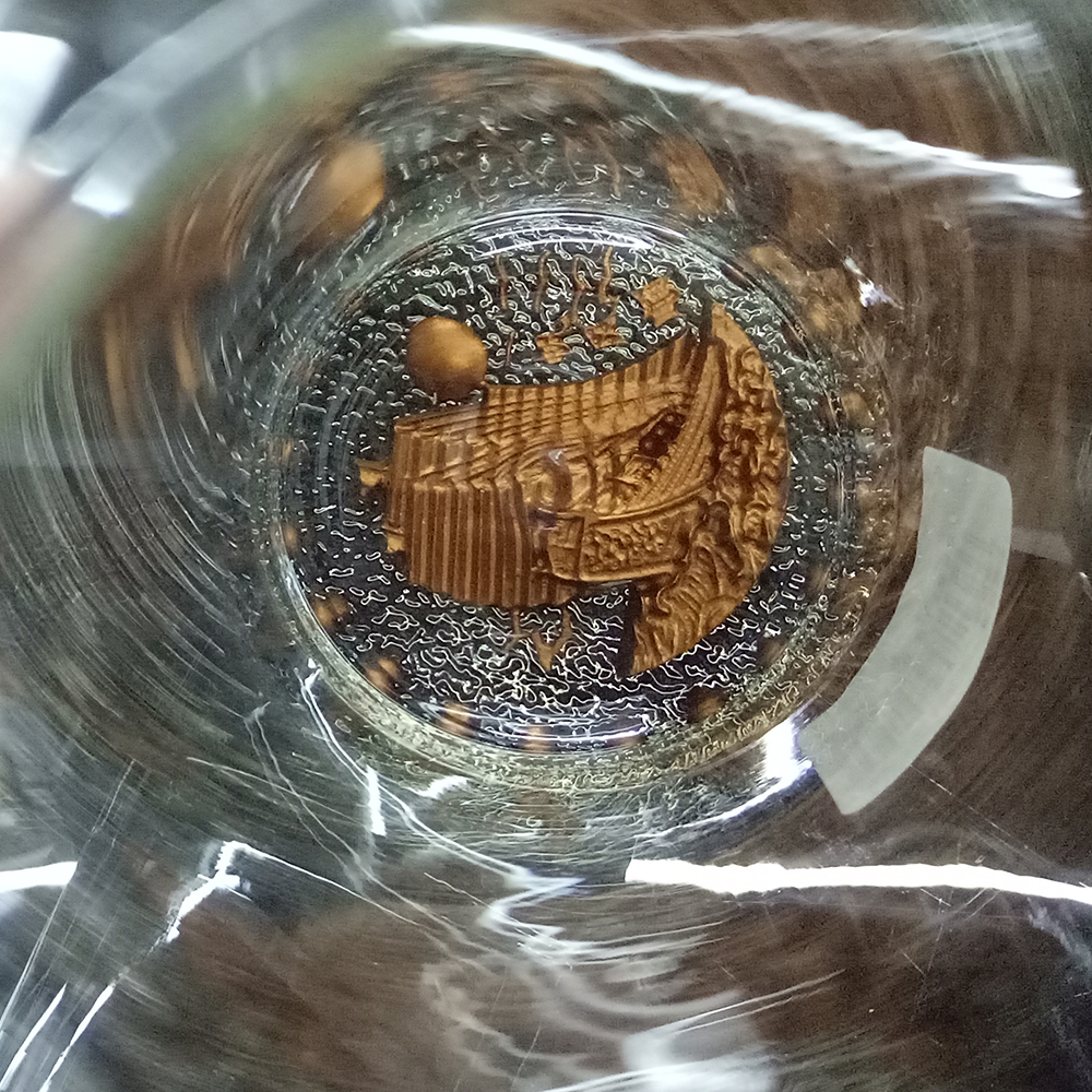玻璃杯实物图