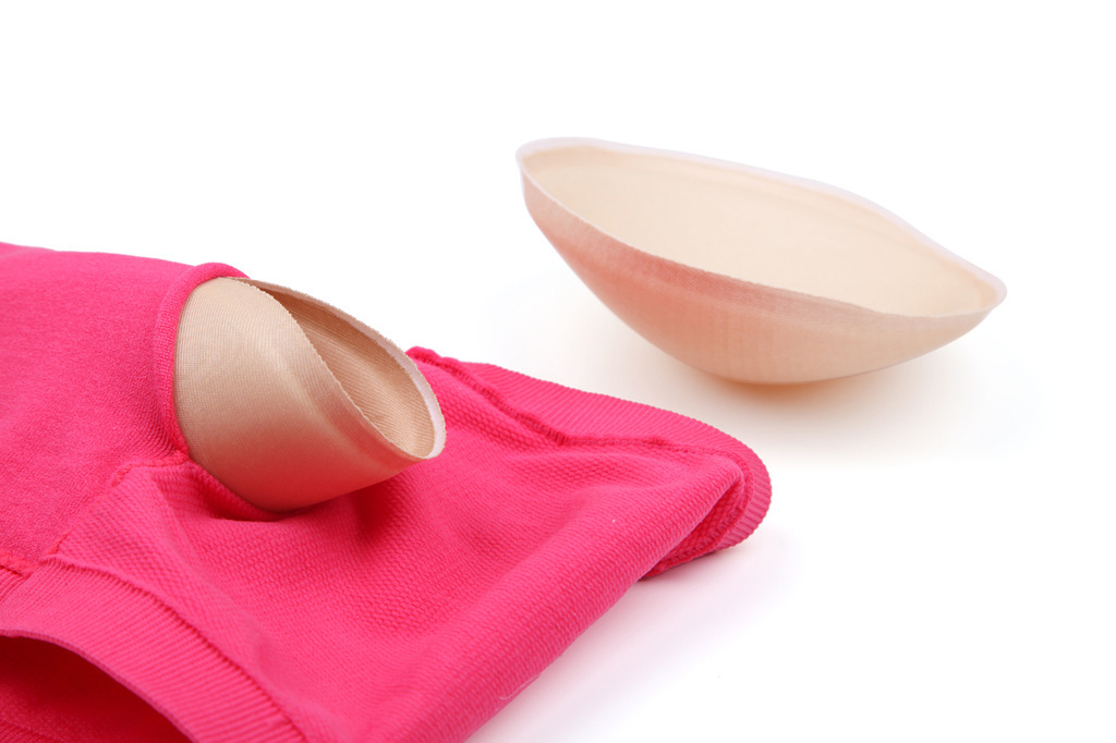 Stretch well candy color seamless one-piece sport chest wrap double with chest pad to wipe the chest Application Scenario