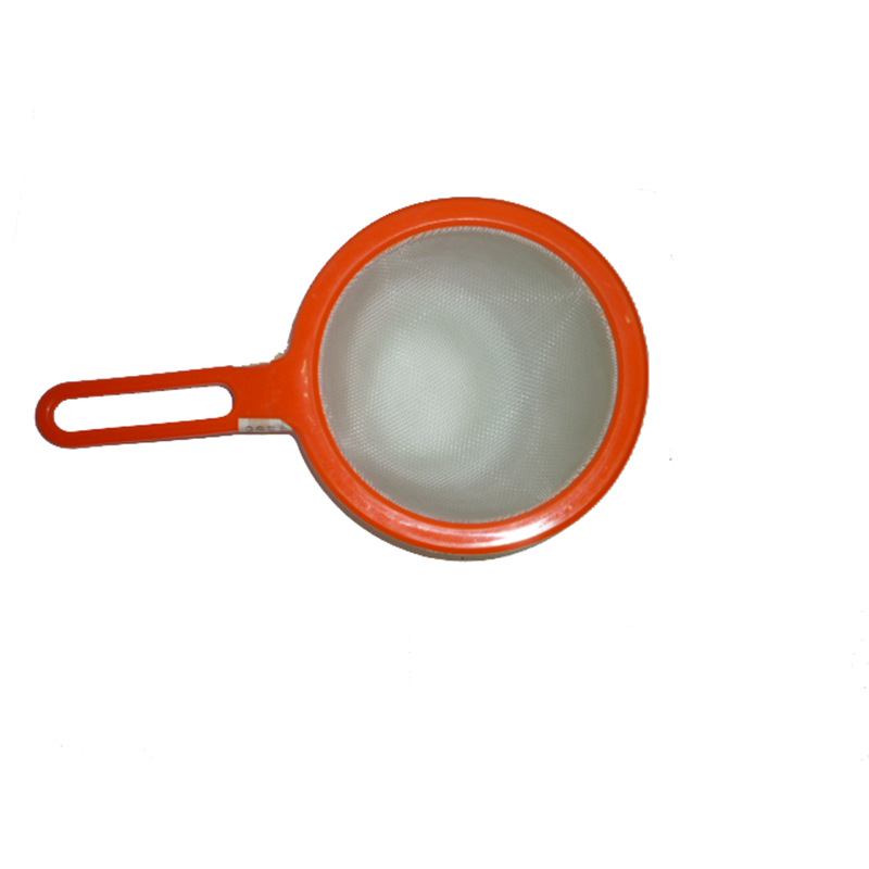 The small 14cm plastic handle screen of Yachuang leaks oil from the kitchen tool filter screen and the soy milk filter screen