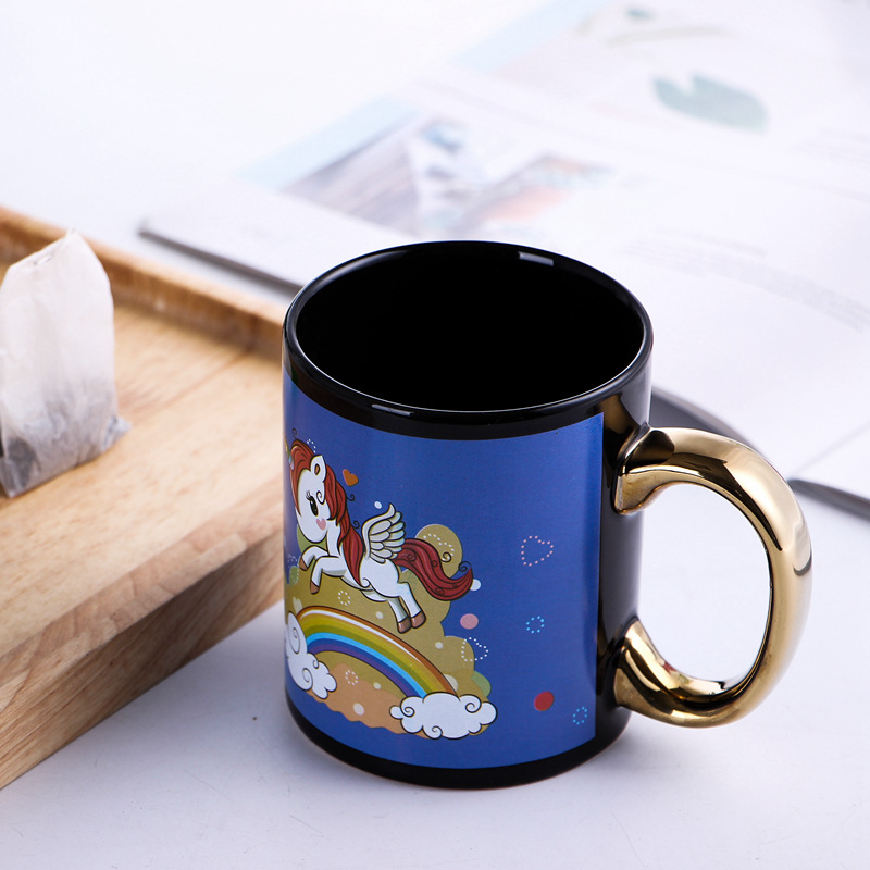 Ceramic cups, mugs, creative gifts, unicorn thermochromic cups, gold handles Application Scenario