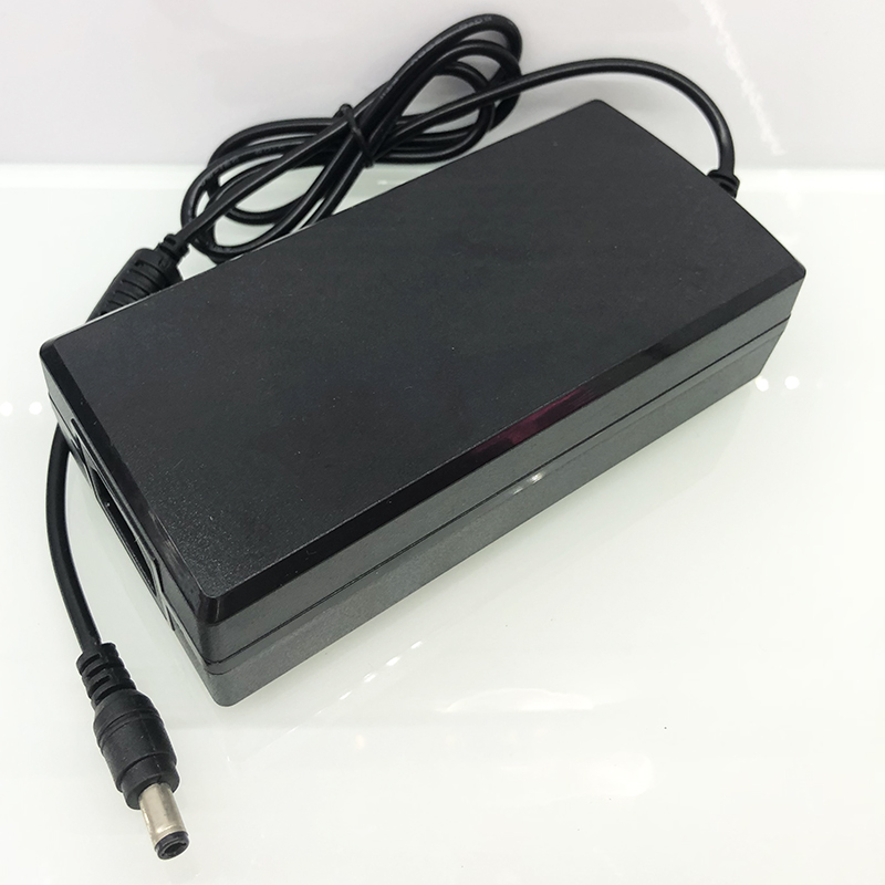 110V-220V 12V3aDC 灯带机顶盒小家电音箱电源适配器