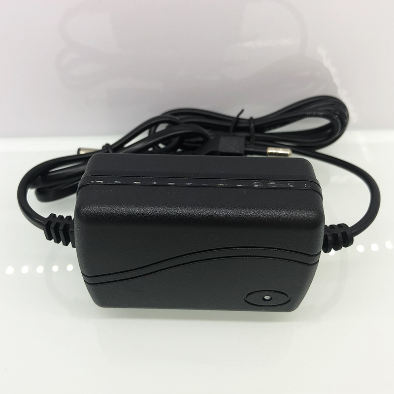 110V-220V 12V2aDC 灯带机顶盒小家电音箱电源适配器产品图