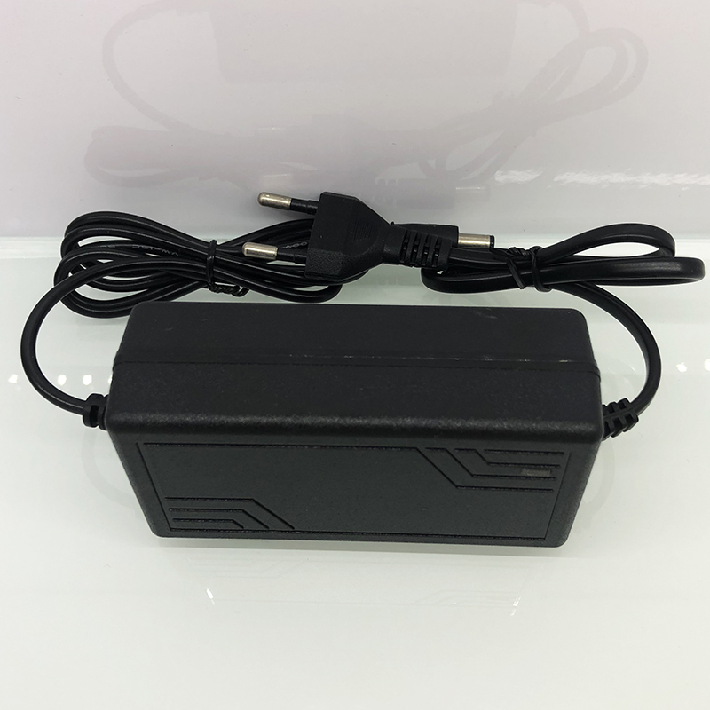 110V-220V 12V2aDC 灯带机顶盒小家电音箱电源适配器美规图