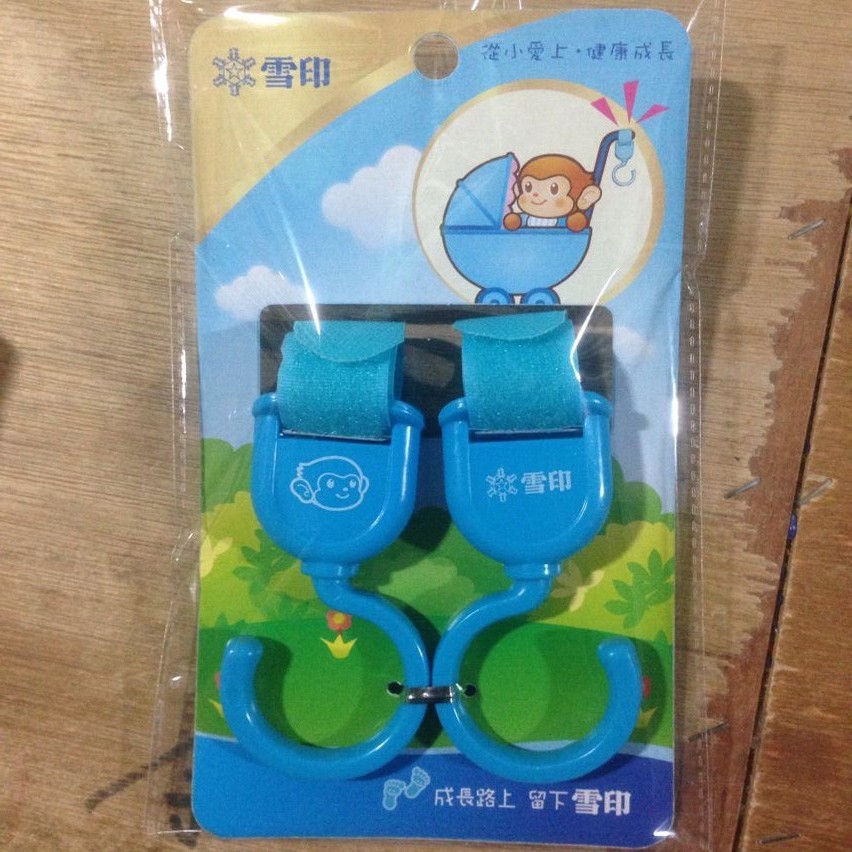 批发 多功能魔术贴挂钩 可360度旋转 婴儿车挂钩 2枚入 可印logo产品图