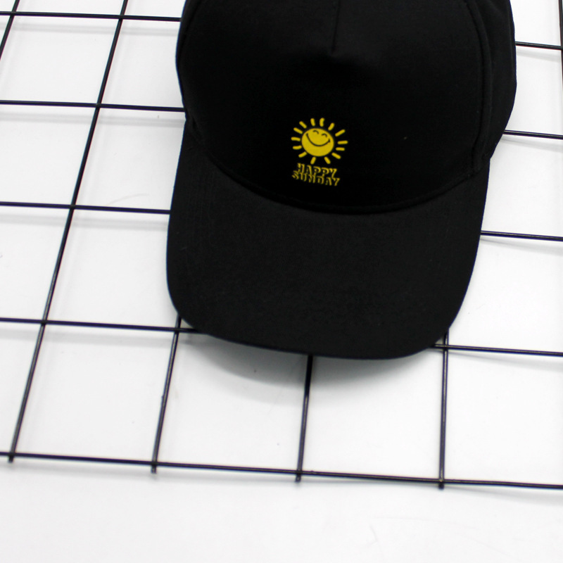 Hat Female Summer Cap Female Korean Version Students All Wear Hats Small Sun Fashion Shade Hat Baseball Hat Tide Application Scenario