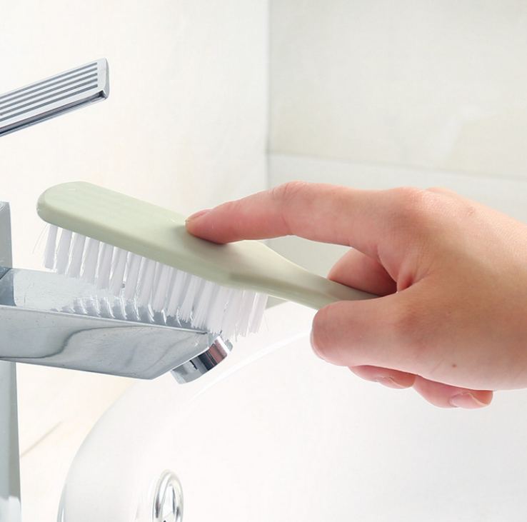 Wholesale of household multi-functional plastic laundry and shoe cleaning brushes, colored soft-bristled brushes, clothes cleaning brushes and cleaning supplies details Picture