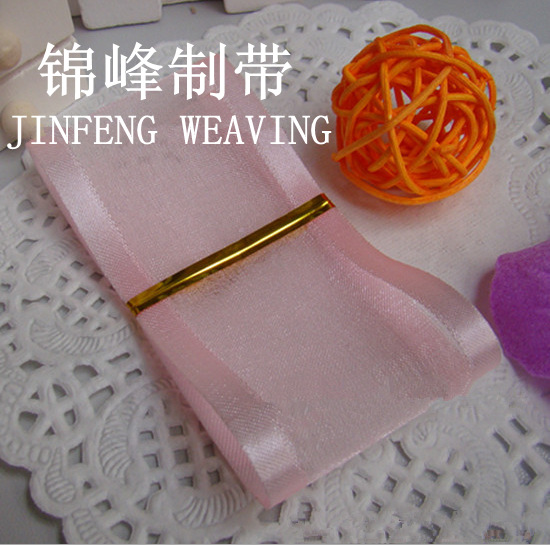 appreciation of finished DIY hair accessories sample display