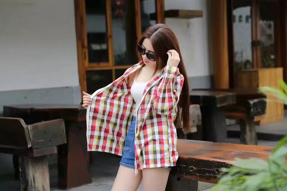 Sun-protective clothing, checkered cotton with hats, and mid-length electric bikes are in large stock and available for sale at clearance prices Application Scenario