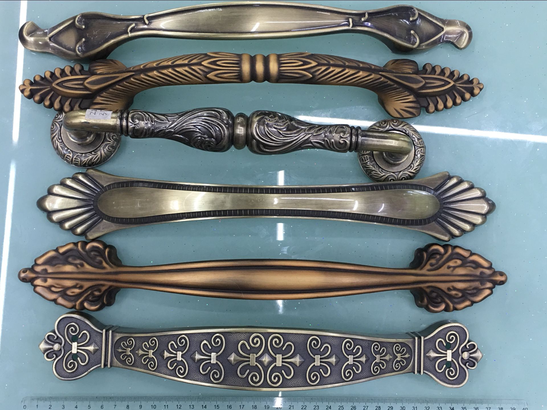 Door handle door handle zinc alloy handle handle European handle ancient style handle thumbnail