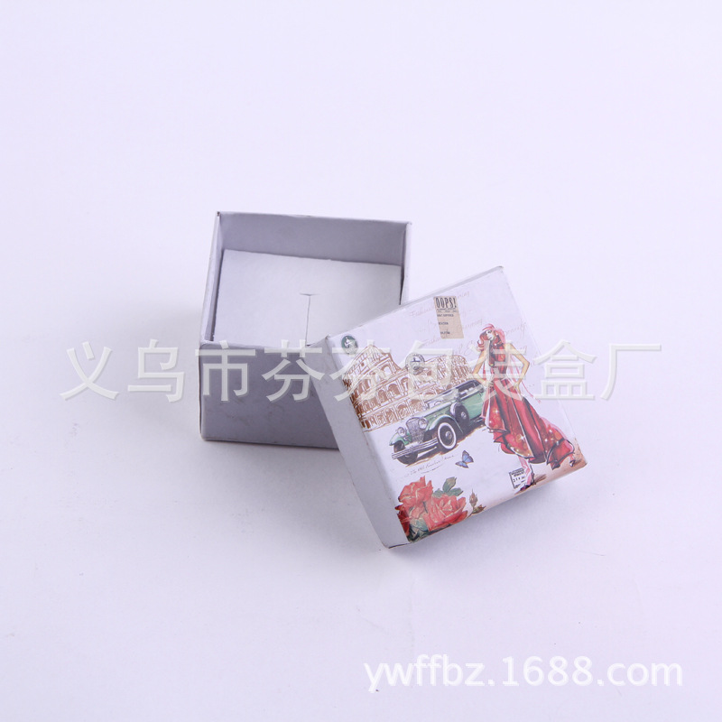 纸盒实物图