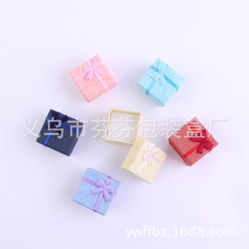 热卖现货批发云彩纸盒首饰戒指礼品盒耳环耳钉 珠宝饰品包装盒