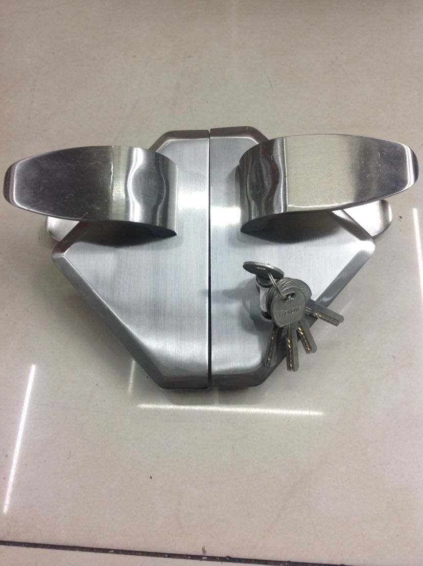 Shuzan stainless steel frameless glass Door lock, high-strength anti-theft lock, home and commercial frameless window lock, convenient installation lock door Application Scenario