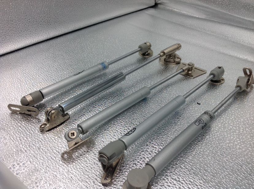 气弹簧压杆气撑弹簧塑料头，铁头，上翻门气撑