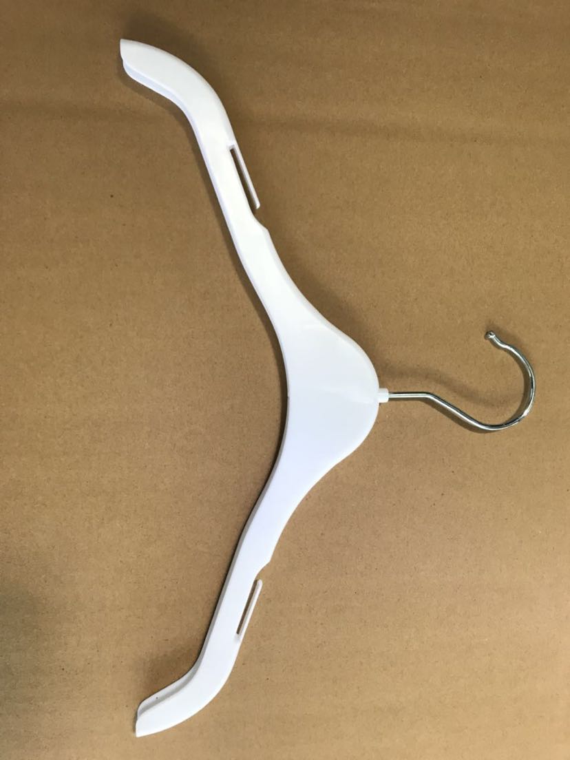 Supermarket hangers plastic hangers 33cm and 38cm white hangers