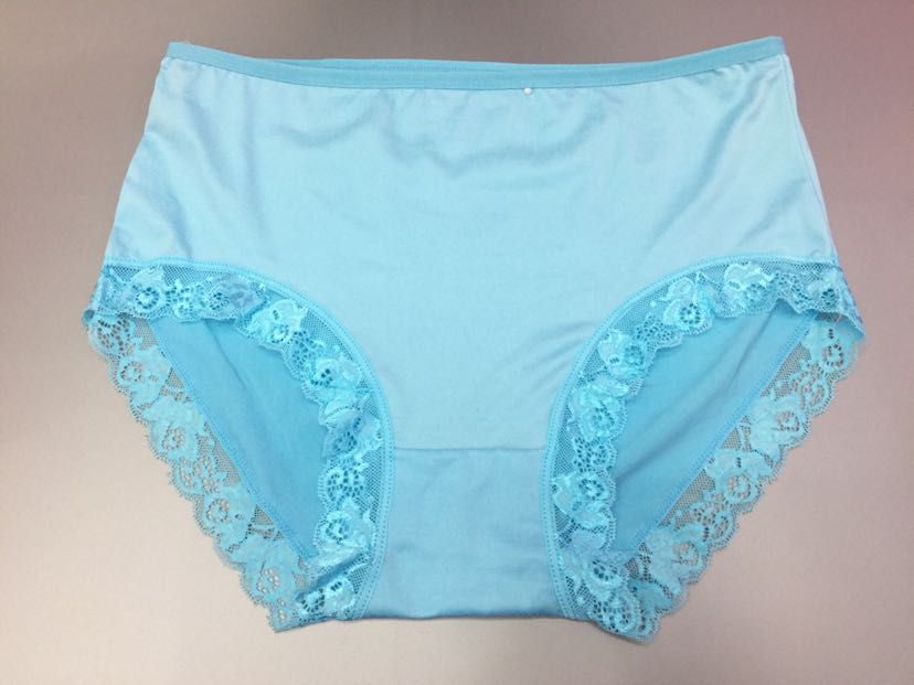 Export Africa Middle East Women's Underwear Milk Silk Fabric Lace Women's Briefs Mommy Briefs details Picture