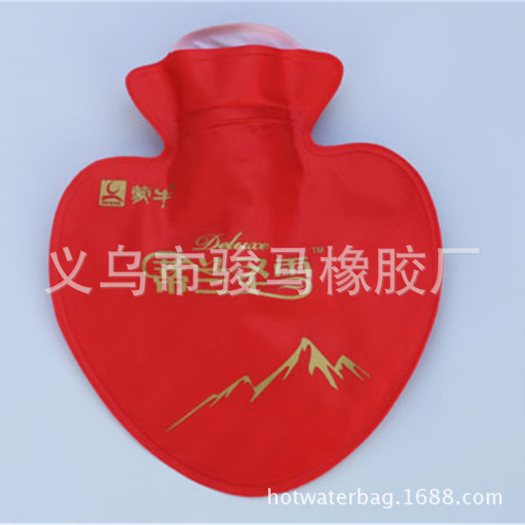 【骏马塑胶】印花心形印LOGO促销广告礼品热水袋产品图