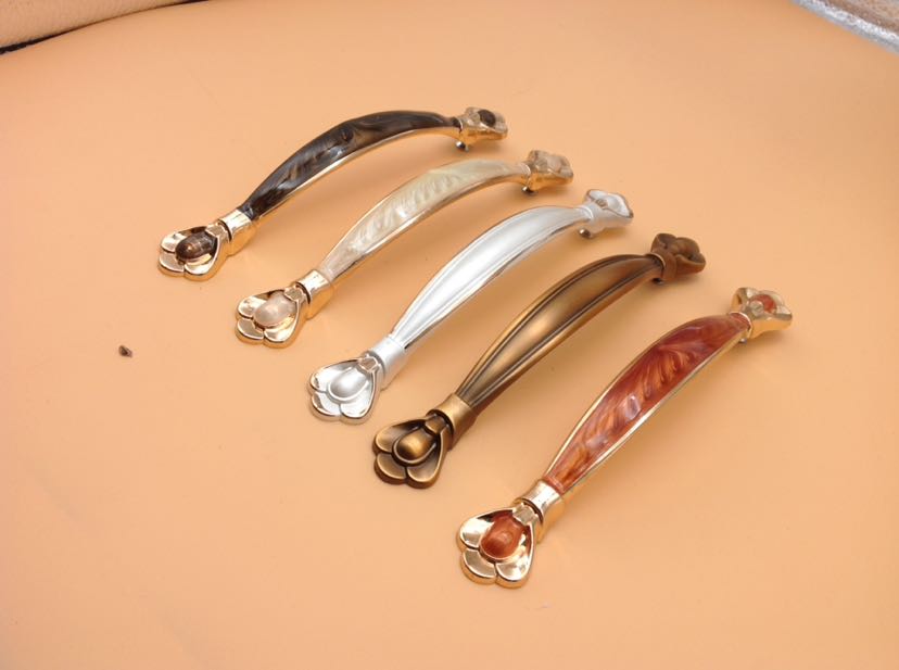 Handle aluminum alloy handle stainless steel handle zinc alloy handle cabinet handle