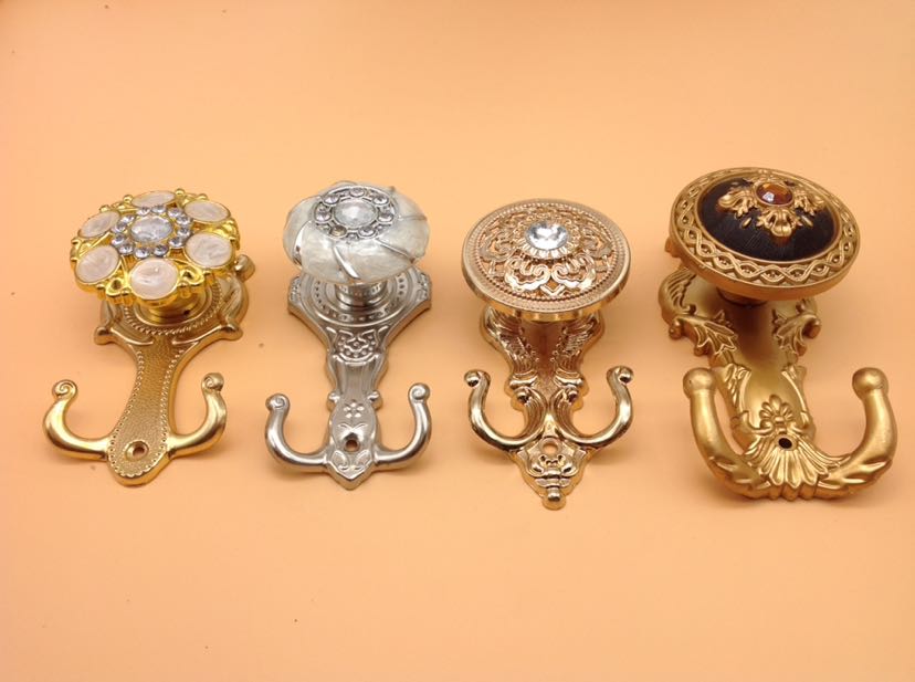 Coat hooks, hooks, fine iron hooks, carved hooks with drills,