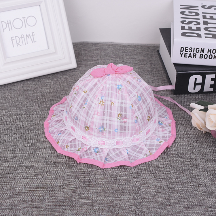 Wholesale of 2018 Spring/Summer new style baby girl checkered drawstring basin hats, travel sun hats and fisherman hats