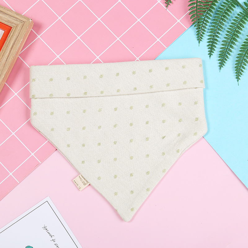 2018 New best-selling baby stain-resistant and warm triangular towels, cotton and linen plain jacquard triangular towels manufacturer wholesale details Picture