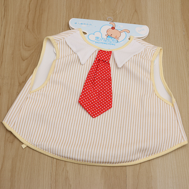 Wholesale of the 2018 new style children's bibs with tie straps, protective clothing, vertical stripes, lapel and saliva wipes from the manufacturer Application Scenario