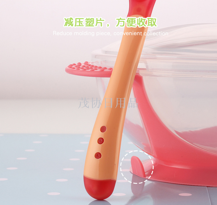 Duoyouqu Suction Cup Bowl and Spoon Set, baby training bowl, children's complementary food bowl and spoon, baby tableware Application Scenario