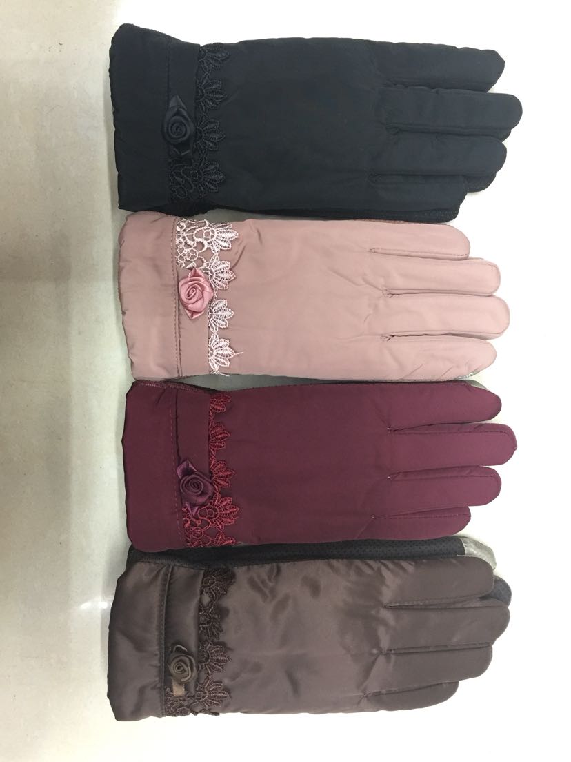 Factory direct sales of new women's touch screen gloves, windproof, waterproof and anti-slip gloves, and winter warm gloves Specification image