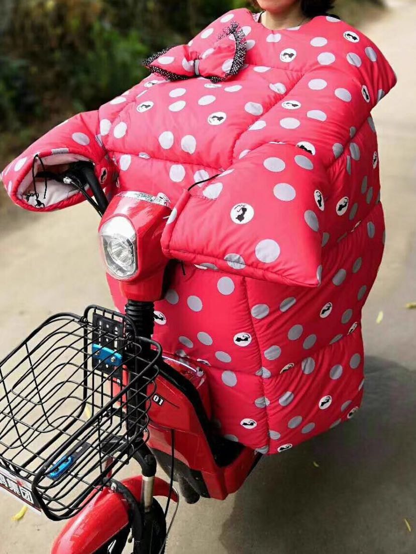 厂家直销冬天挡风被，电动车挡风被加宽加大，款式新颖产品图