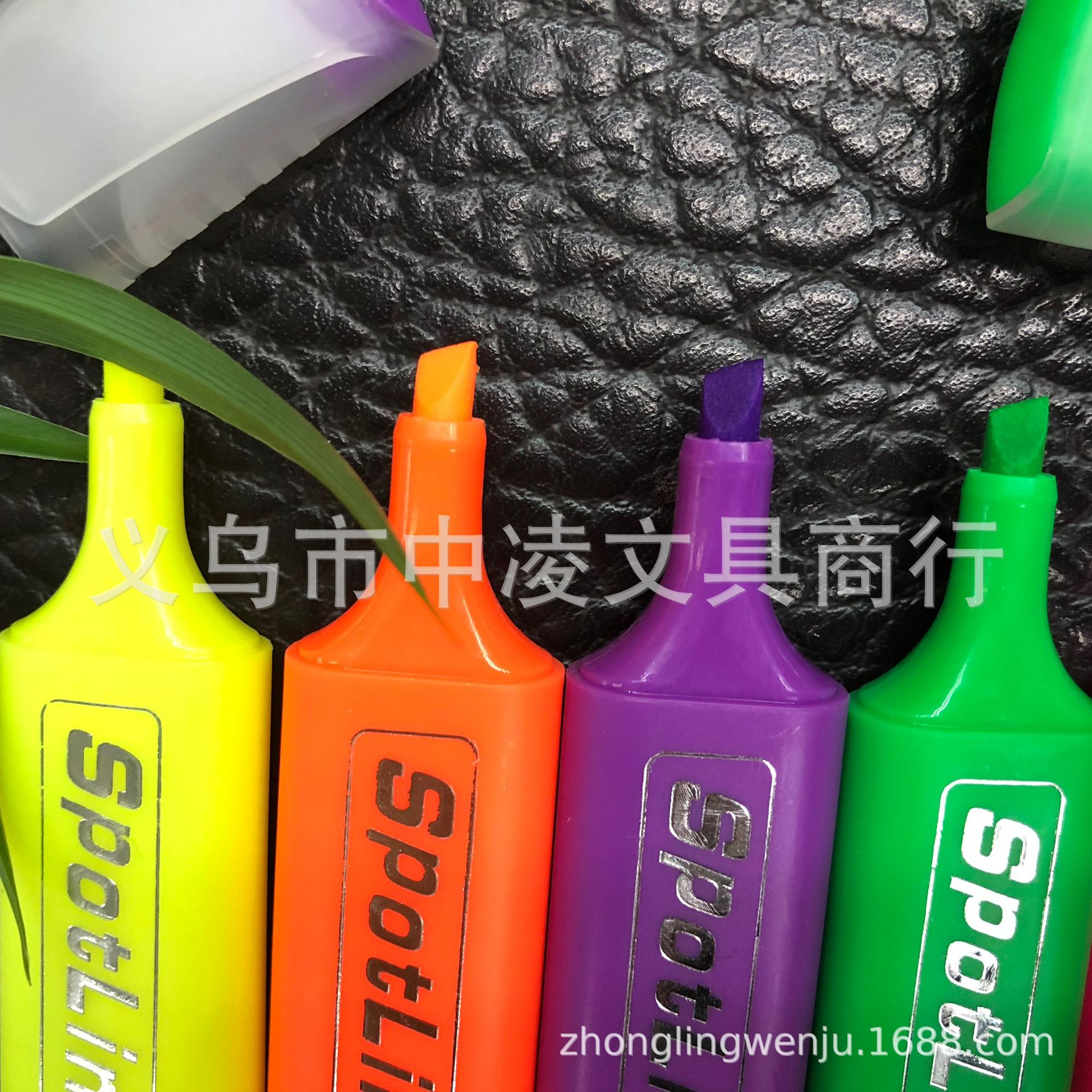 Yiwu HAIJIAV RRightcolors Highlighters 700D