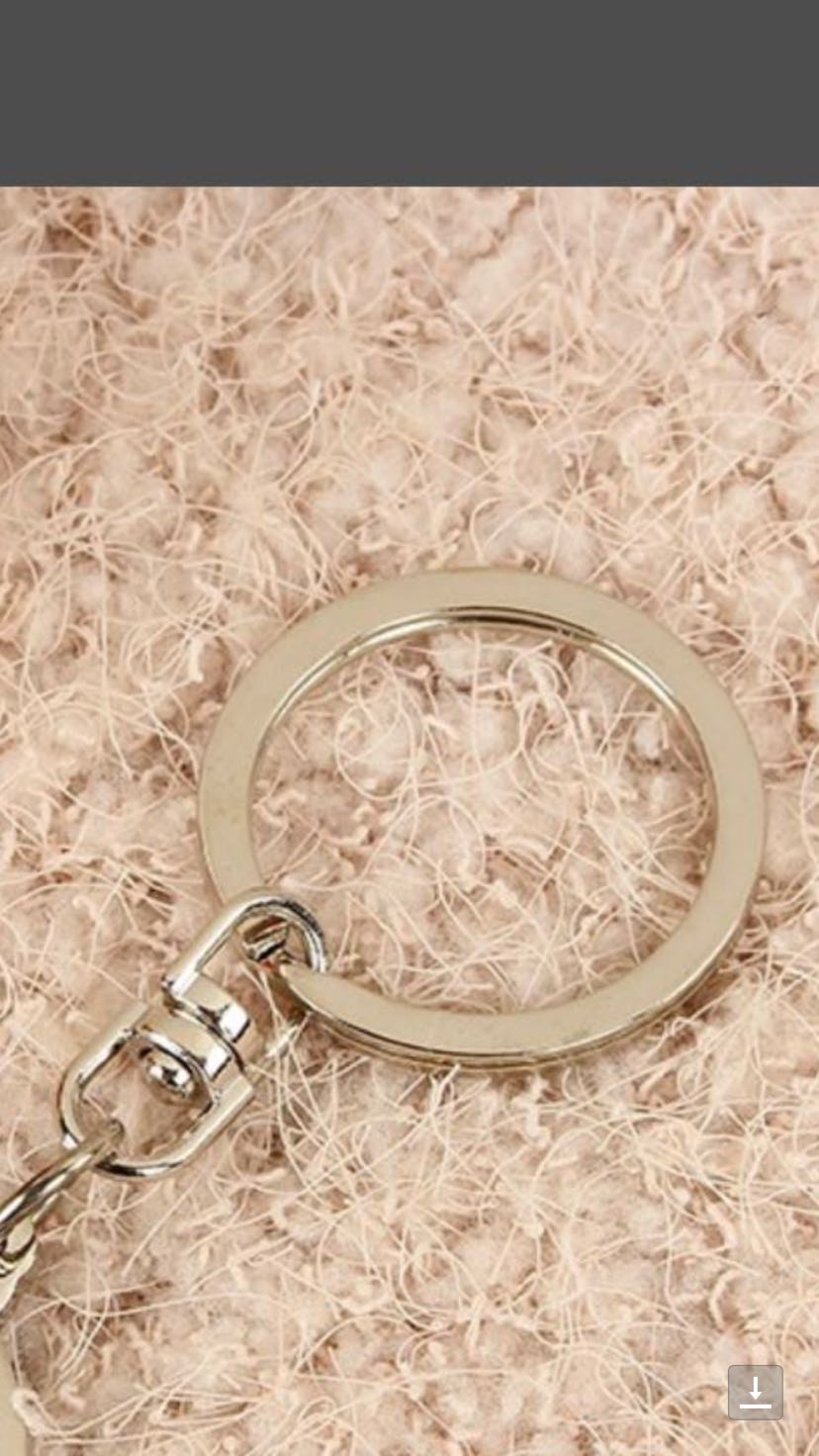 钥匙扣挂件小饰品玩具厂首选，2018世界杯挂件指定匙扣配件