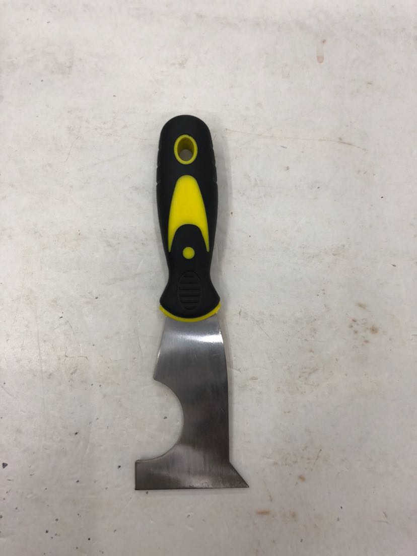 Multi-functional putty knife, highly practical Application Scenario