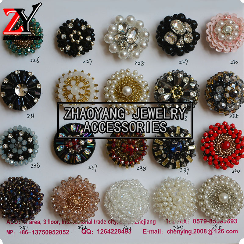 厂家直销 手工制作特色串珠扣子领花服饰配件zy88092细节图