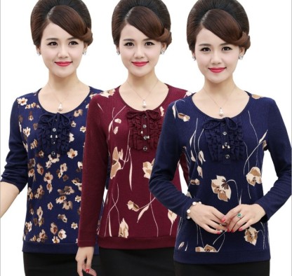 Middle-aged and elderly women's top, base layer, mother's dress, long-sleeved, beauty stripe printed thin T-shirt