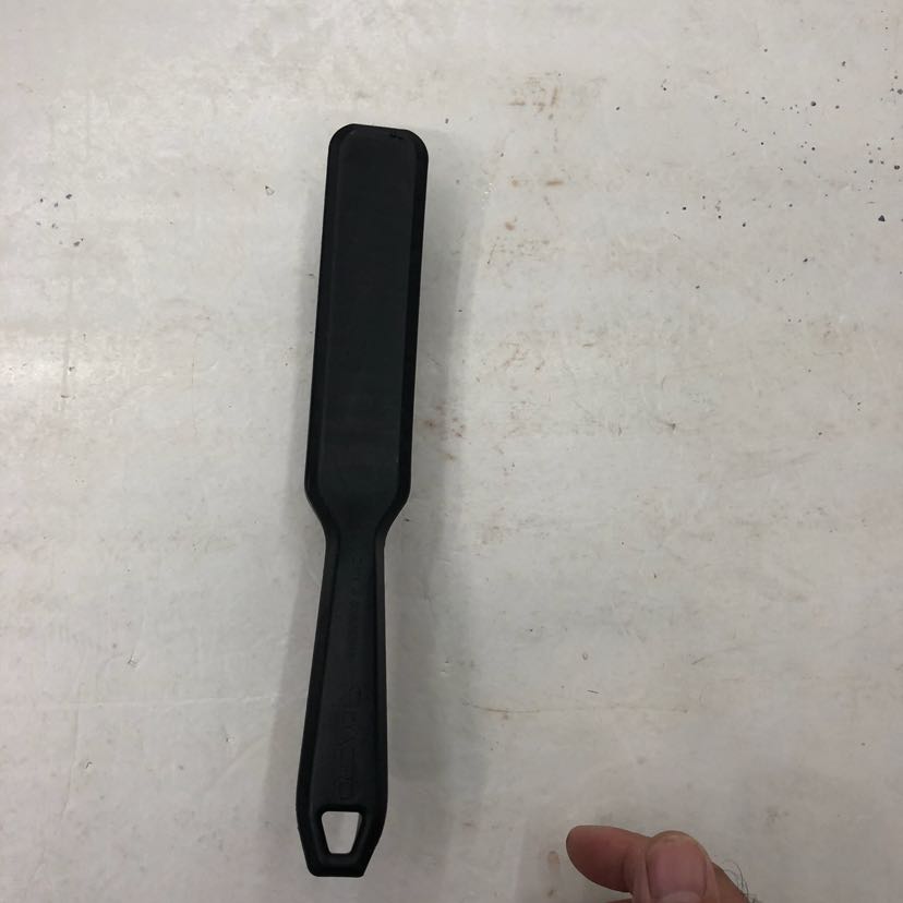 Wire brush, for cleaning and so on Application Scenario