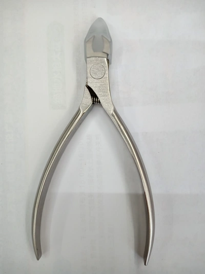 Ax-06 Pincers