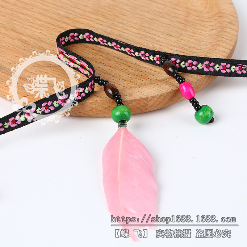 Nuevos diseños borlas de colores encaje de plumas vestidos de baile de alta gama ropa zapatos y sombreros accesorios cuentas hechas a mano cinturón étnico Application Scenario