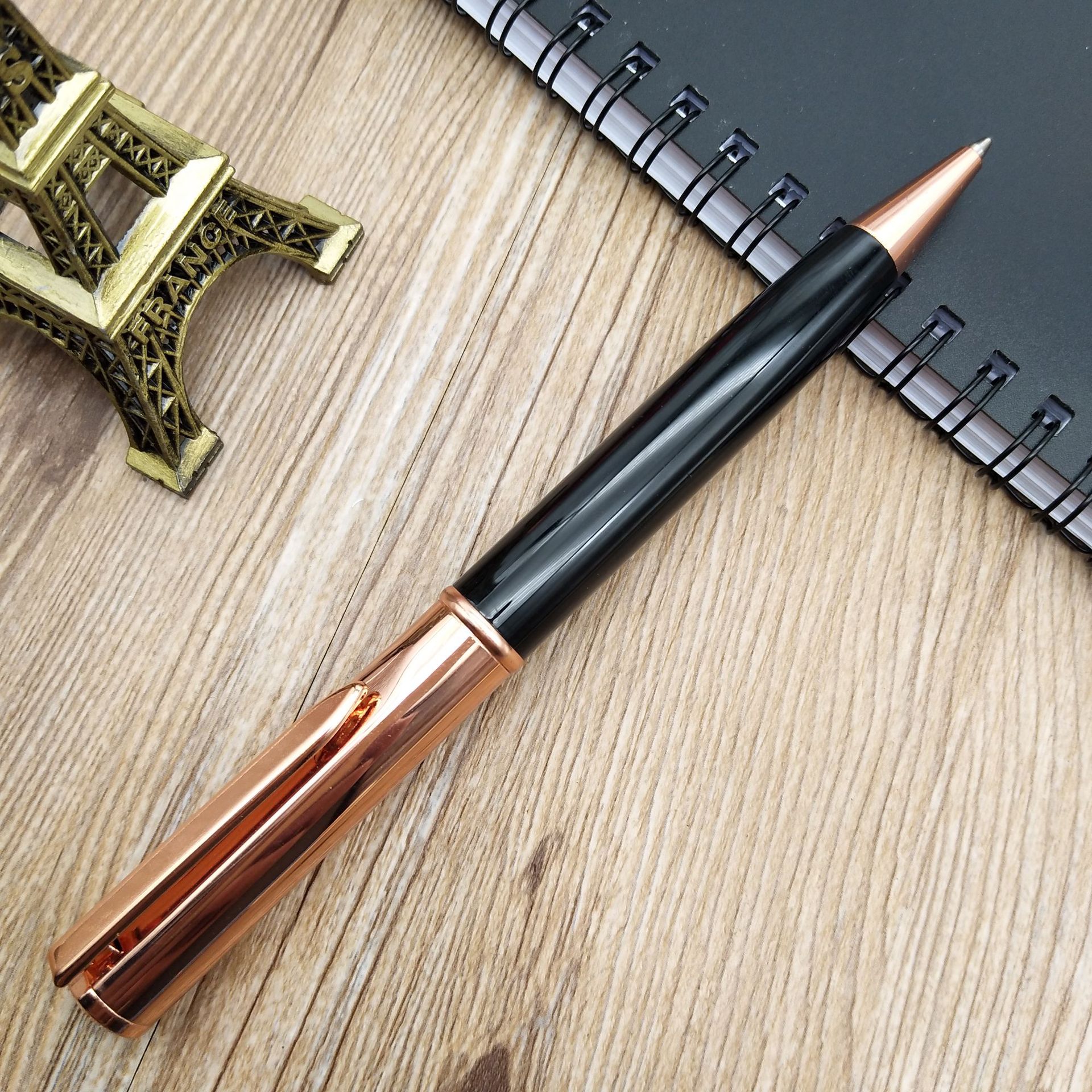 New high-quality rose gold pens, metal ballpoint pens, advertising gift pens, corporate pens, and various advertising and promotional pens details Picture