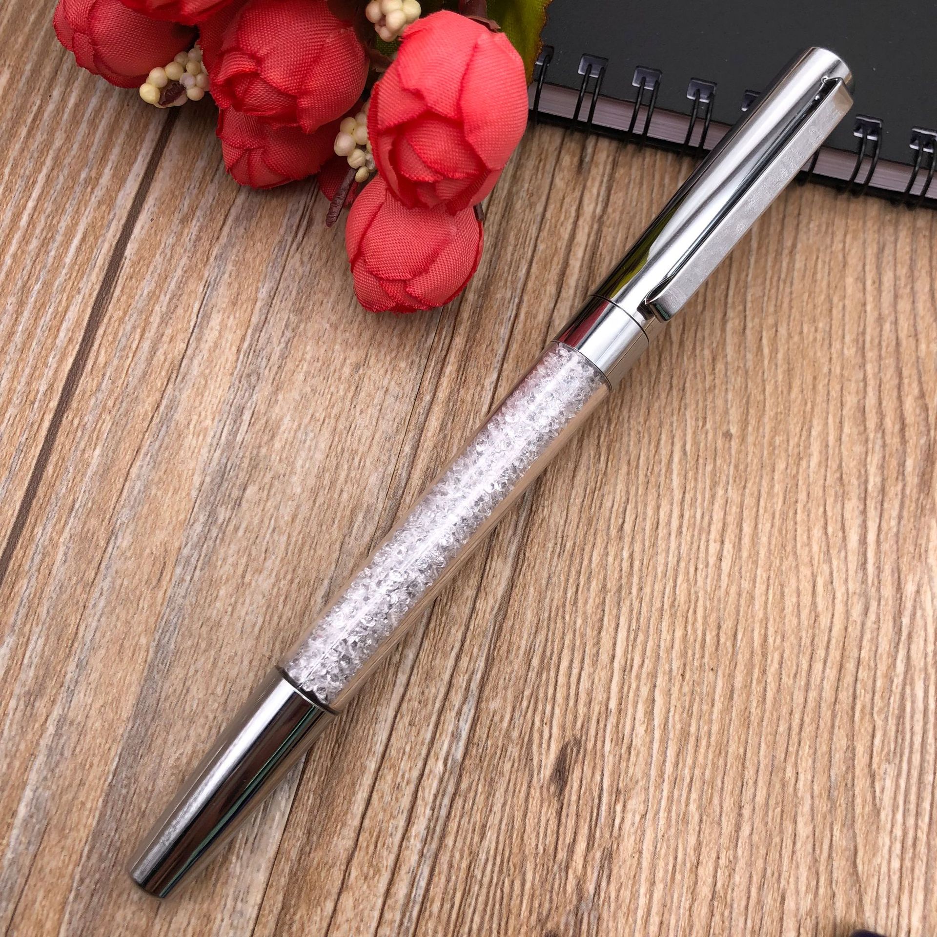 Wengang Minghao Pen Manufacturing Office culture writing tools Ballpoint pens, medium oil water pens, ballpoint pens, signature pens, crystal pens, neutral gifts, gift customization pens Application Scenario