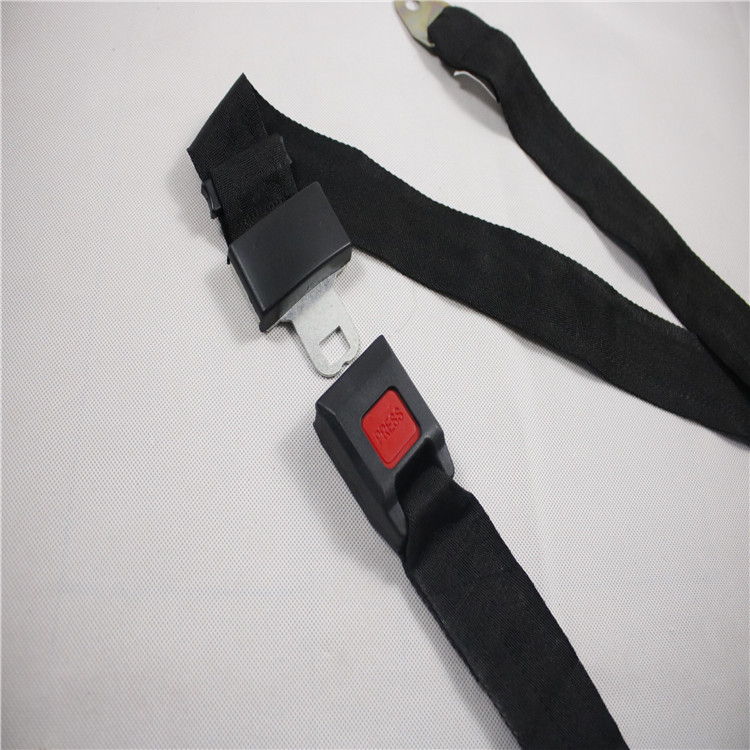 The manufacturer customizes two-point seat belts for school buses, forklifts, minibuses, coaches and other vehicles Application Scenario