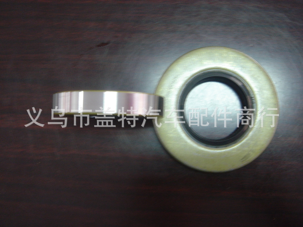 Supply TOYOTA 5YAWA-1701044/90311-38005 oil seal/ oil seal/ seal