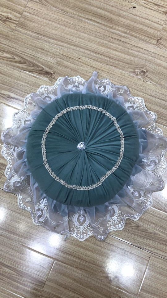 Lace Ingot Cushion Throw Pillow Cushion